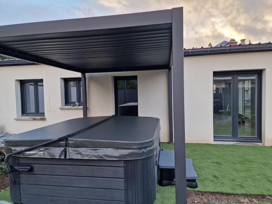 Maison Avec Jacuzzi Et Sauna Épinal Kültér fotó