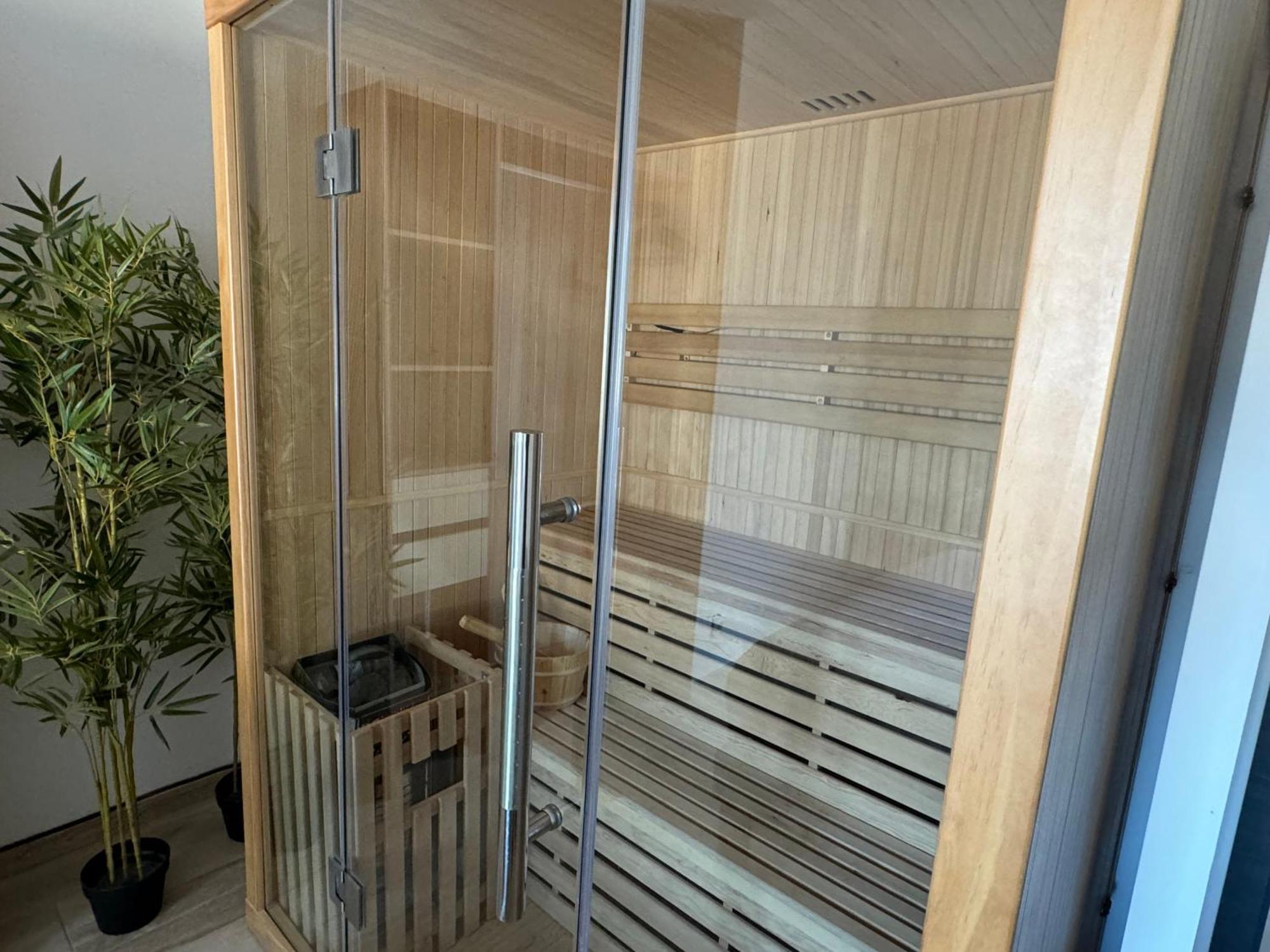 Maison Avec Jacuzzi Et Sauna Épinal Kültér fotó